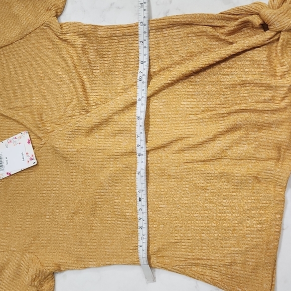 [Pink Rose] Faux Wrap Top (Gold) - Picture 7 of 9